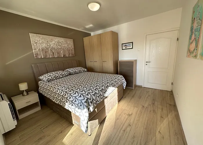 Providenca アパート ザダル